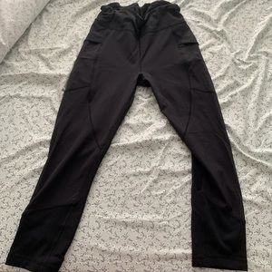 LULULEMON cropped leggings